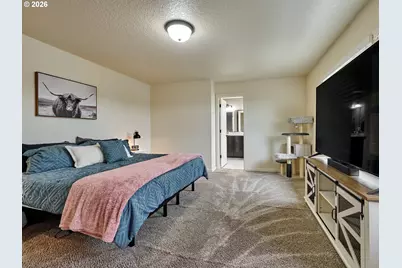 960 NE Cascadia Ridge Dr, Estacada, OR 97023 - Photo 15