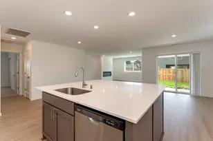 159 NW 30th St, Battle Ground, WA 98604 - Photo 3