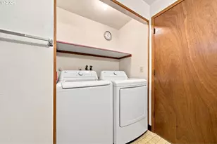 2898 SE 90th Pl, Portland, OR 97266 - Photo 25