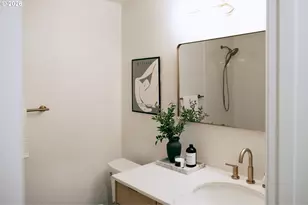 2573 SE Meadowlark Dr, Hillsboro, OR 97123 - Photo 27