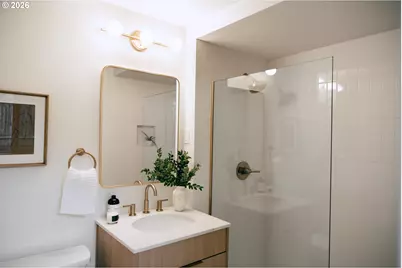 2573 SE Meadowlark Dr, Hillsboro, OR 97123 - Photo 23