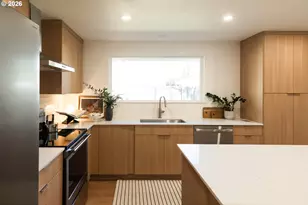 2573 SE Meadowlark Dr, Hillsboro, OR 97123 - Photo 11