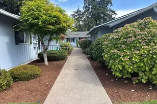968 W L St, Springfield, OR 97477 - Photo 23