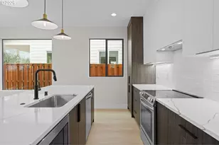 6713 NE 27th Pl, Vancouver, WA 98665 - Photo 15