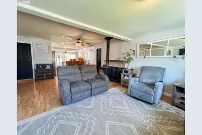 858 E Main St, John Day, OR 97845 - Photo 5