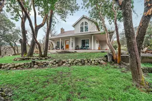 5655 Tamarack Ln, Central Point, OR 97502 - Photo 1