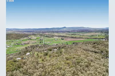 5655 Tamarack Ln, Central Point, OR 97502 - Photo 43