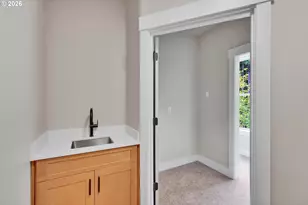 8819 SW 176th Ave, Beaverton, OR 97007 - Photo 25