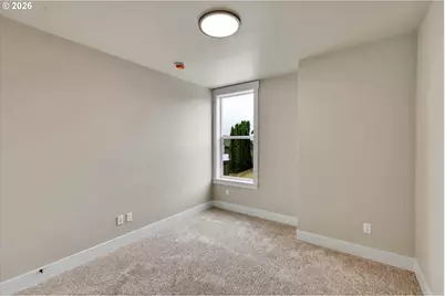 8819 SW 176th Ave, Beaverton, OR 97007 - Photo 13
