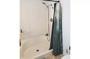 2075 Johnson St, North Bend, OR 97459 - Photo 9