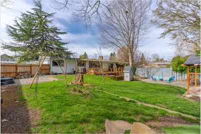 1775 Park Dr, Lebanon, OR 97355 - Photo 37