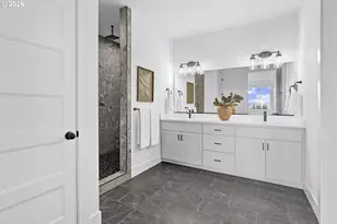 12655 NE Greenleaf Dr, Newberg, OR 97132 - Photo 13