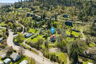 704 3rd Ave, Mosier, OR 97040 - Photo 45