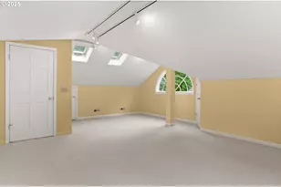 5720-5724 SW Barnes Rd, Portland, OR 97221 - Photo 21