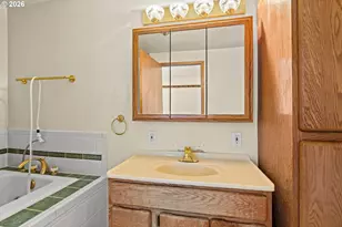 3475 County Farm Rd, Eugene, OR 97408 - Photo 25