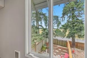 19645 NW Quail Hollow Dr, Portland, OR 97229 - Photo 11