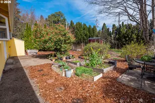 4483 Thunderbird St, Eugene, OR 97404 - Photo 25