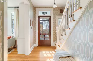 1523 SE Taylor St, Portland, OR 97214 - Photo 3