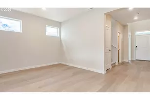 9194 SE Azalea St, Happy Valley, OR 97086 - Photo 3
