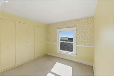 27536 Pearl St, Brownsville, OR 97327 - Photo 25