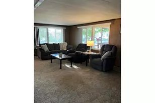 2902 E 2nd St, Newberg, OR 97132 - Photo 5