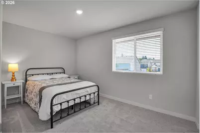 2631 Mt St Helens Ave, Salem, OR 97302 - Photo 39
