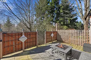 8911 NE Burton Rd, Vancouver, WA 98662 - Photo 25