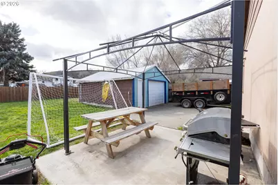 758 Pleasant Ct, The Dalles, OR 97058 - Photo 15