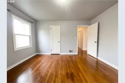 12136 SE Brie Ct, Clackamas, OR 97015 - Photo 15