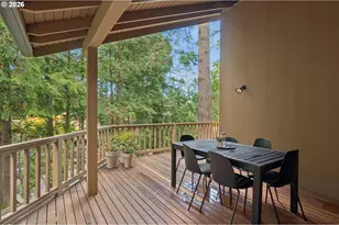 4910 SW Humphrey Park Rd, Portland, OR 97221 - Photo 39