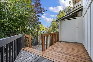 2050 McLean Blvd, Eugene, OR 97405 - Photo 43
