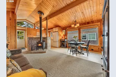 181 W Sitka St, Cannon Beach, OR 97110 - Photo 5