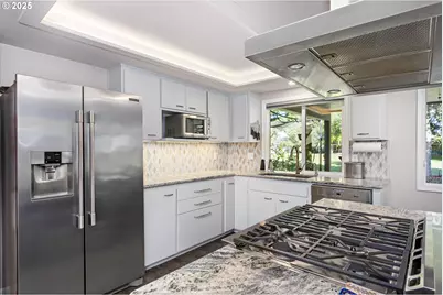 2403 SE Balboa Dr, Vancouver, WA 98683 - Photo 13