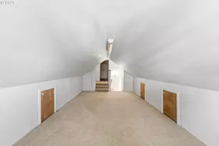 1002 Jq Adams St, Oregon City, OR 97045 - Photo 17
