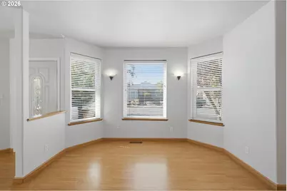 1002 Jq Adams St, Oregon City, OR 97045 - Photo 5