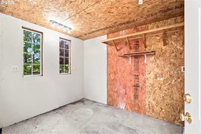 1002 Jq Adams St, Oregon City, OR 97045 - Photo 21