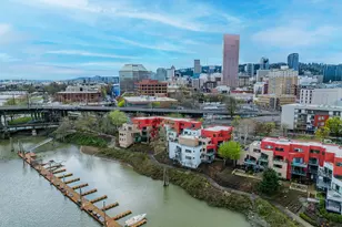 606 NW Naito Pkwy, Portland, OR 97209 - Photo 33