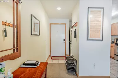 606 NW Naito Pkwy #A14, Portland, OR 97209 - Photo 5