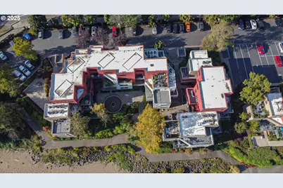 606 NW Naito Pkwy #A14, Portland, OR 97209 - Photo 25