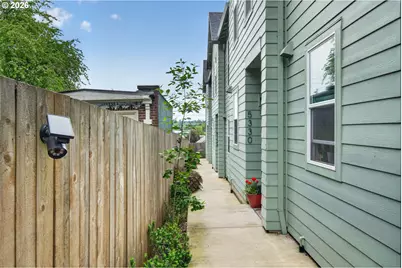 5322 SE Milwaukie Ave, Portland, OR 97202 - Photo 5