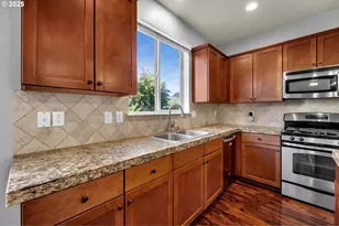 204 N 38th Pl, Ridgefield, WA 98642 - Photo 19