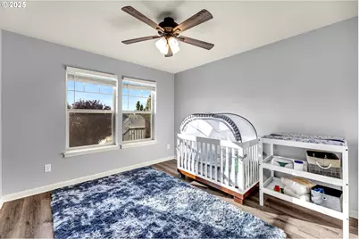 204 N 38th Pl, Ridgefield, WA 98642 - Photo 37