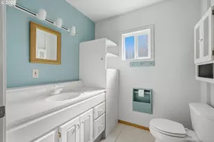 26135 Beach Dr, Rockaway Beach, OR 97136 - Photo 17