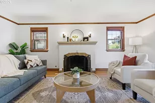 4202 NE Cesar E Chavez Blvd, Portland, OR 97211 - Photo 7