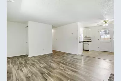 2829 SE 174th Ave, Portland, OR 97236 - Photo 29