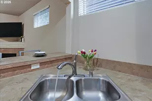 7405 NW 1st Pl, Vancouver, WA 98665 - Photo 13