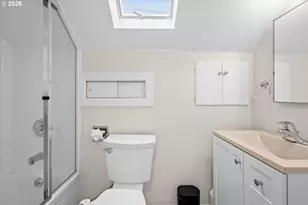 1924 NE 58th Ave, Portland, OR 97213 - Photo 27