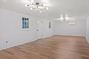 1924 NE 58th Ave, Portland, OR 97213 - Photo 35