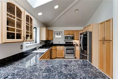 2736 Kismet Way, Eugene, OR 97405 - Photo 17