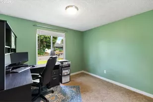 525 NW 83rd St, Vancouver, WA 98665 - Photo 33